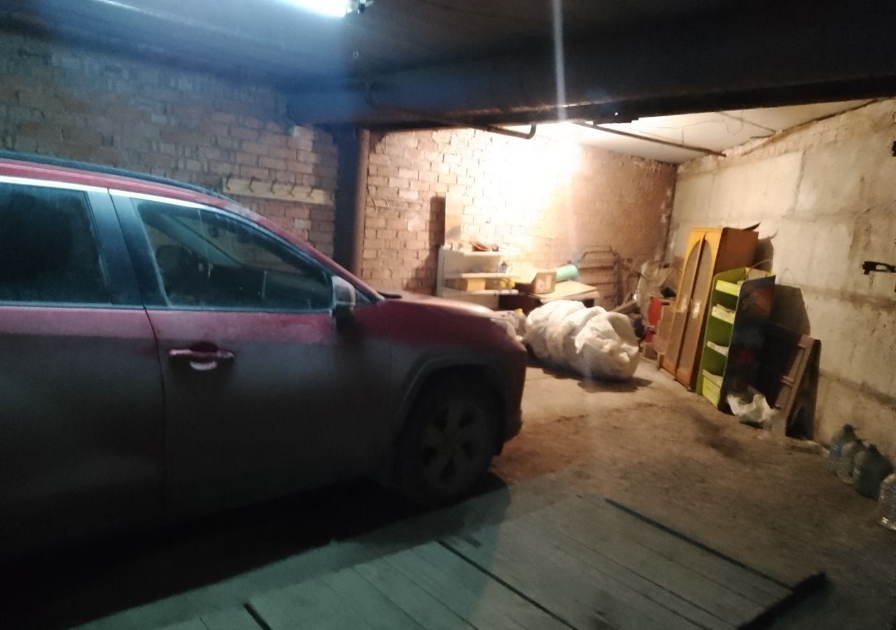 гараж г Тольятти р-н Автозаводский ул Автостроителей 50а фото 2