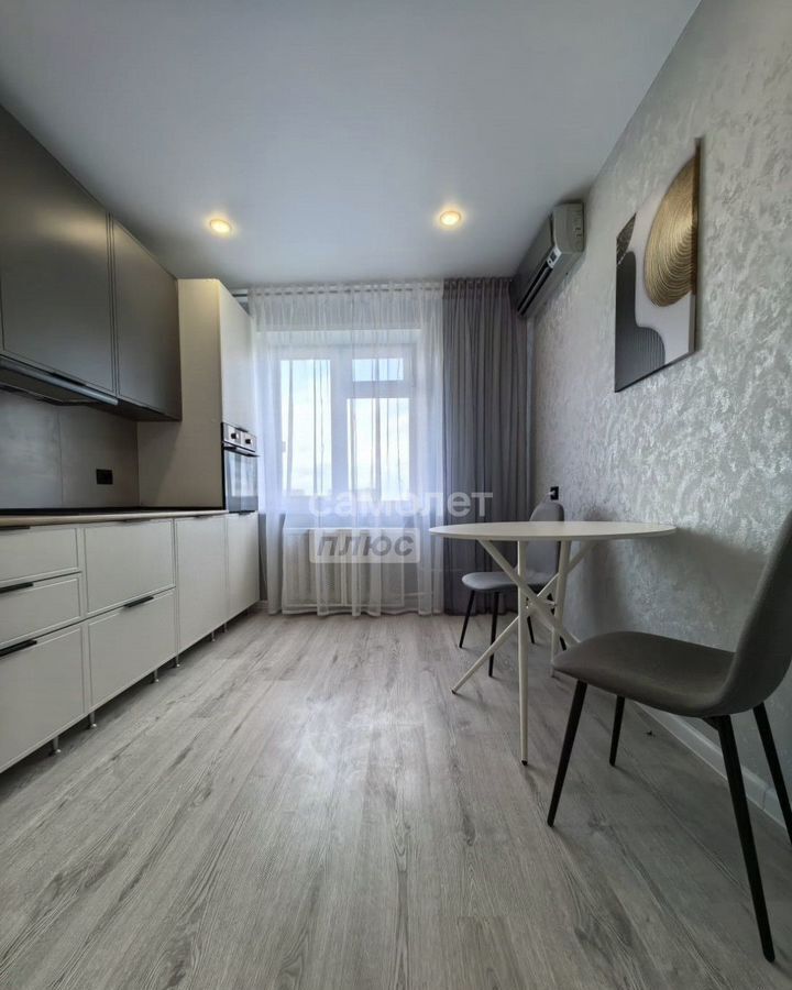 квартира г Тольятти р-н Автозаводский ул Юбилейная 27 фото 9
