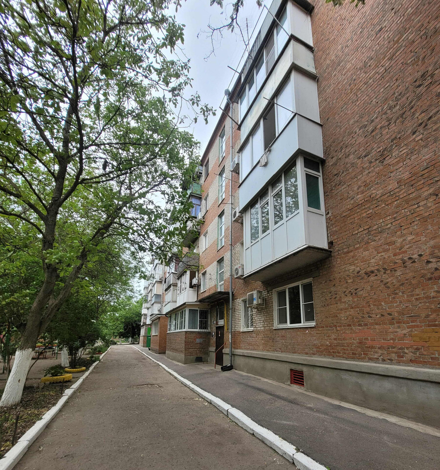 квартира г Таганрог Русское поле Нововатутина, 17 фото 17