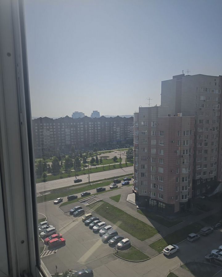 квартира г Новокузнецк р-н Центральный Кемеровская обл. — Кузбасс, пр-т Н. С. Ермакова, 10 фото 9