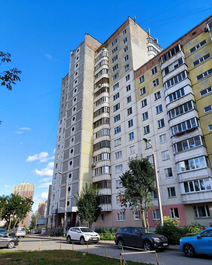 квартира г Пермь р-н Мотовилихинский ул Уинская 8 фото 1