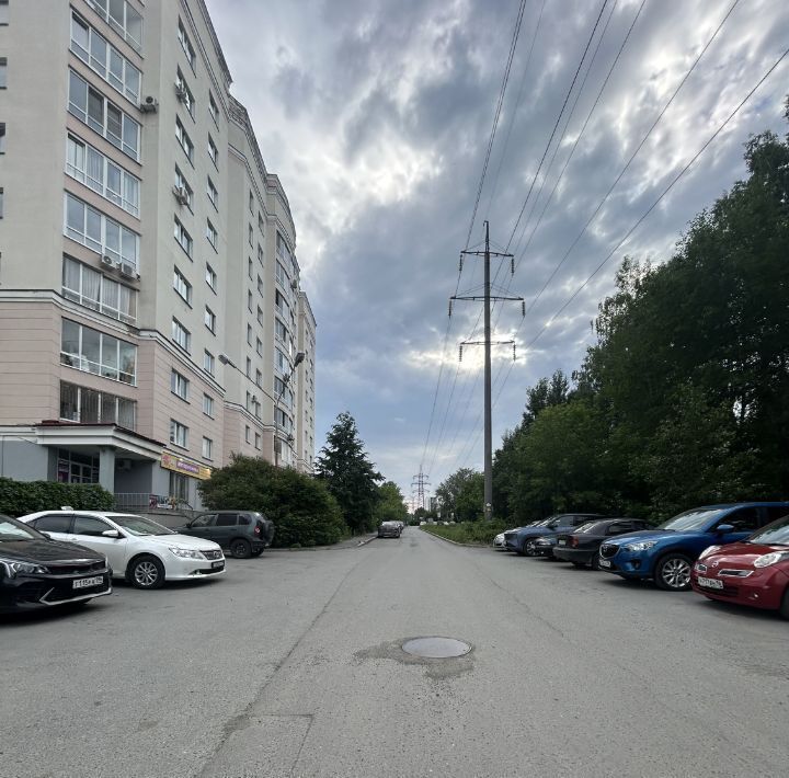 гараж г Екатеринбург Ботаническая ул 8 Марта 179к фото 12