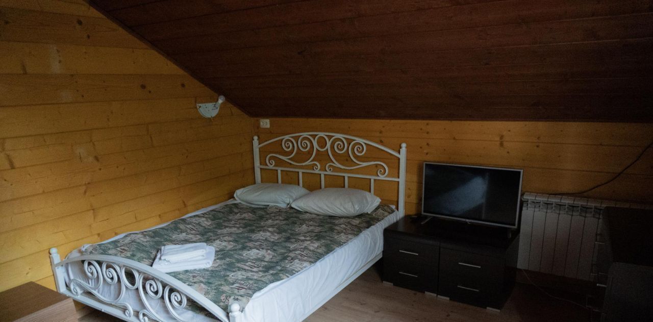 комната г Ярославль р-н Кировский ул Салтыкова-Щедрина 71 фото 1