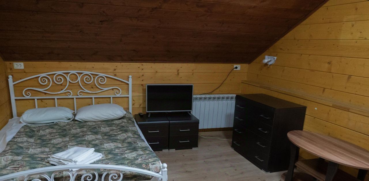 комната г Ярославль р-н Кировский ул Салтыкова-Щедрина 71 фото 2