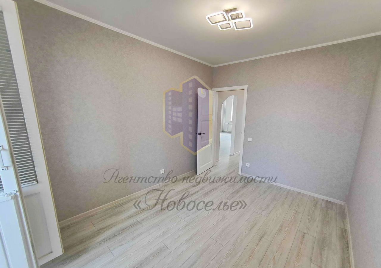 квартира г Старый Оскол мкр-н Северный, 2 фото 24
