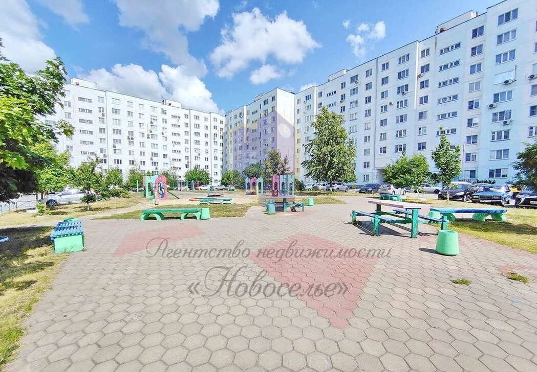 квартира г Старый Оскол мкр-н Северный, 2 фото 30