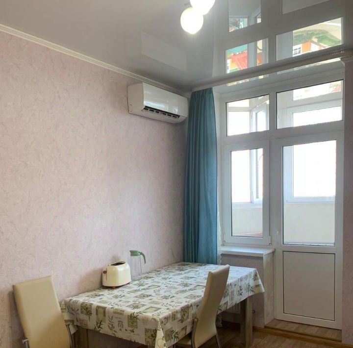 квартира г Краснодар р-н Прикубанский ул им. Жлобы 141 фото 14