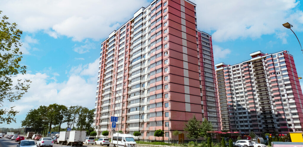 квартира г Краснодар ул Героев-Разведчиков 11/1 фото 2