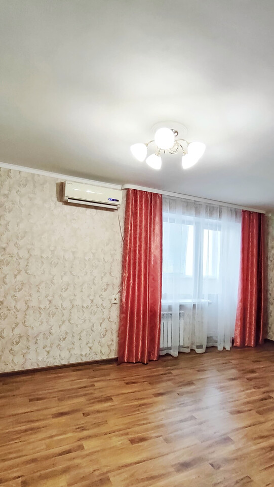 квартира г Оренбург пр-кт Победы 2б фото 7