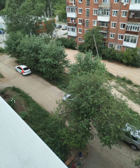 квартира г Дегтярск ул Гагарина 3 фото 24