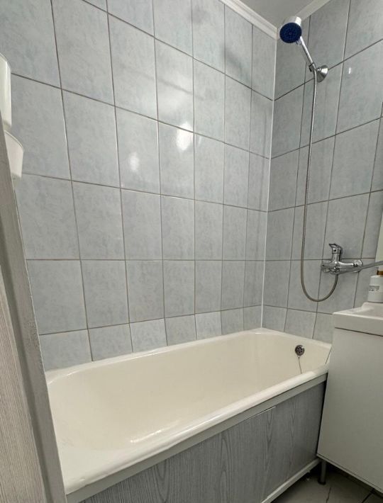 квартира г Москва метро Аминьевская ул Матвеевская 42к/4 фото 12