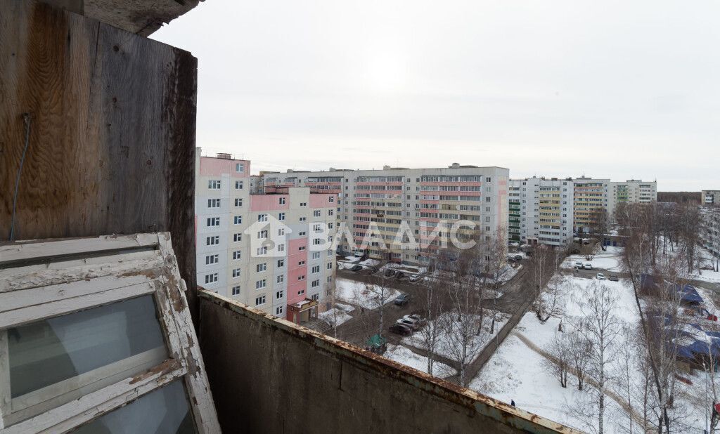 квартира г Тобольск 7-й мкр-н, 36 фото 10