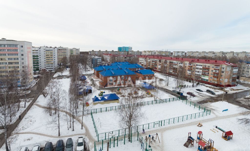 квартира г Тобольск 7-й мкр-н, 36 фото 11