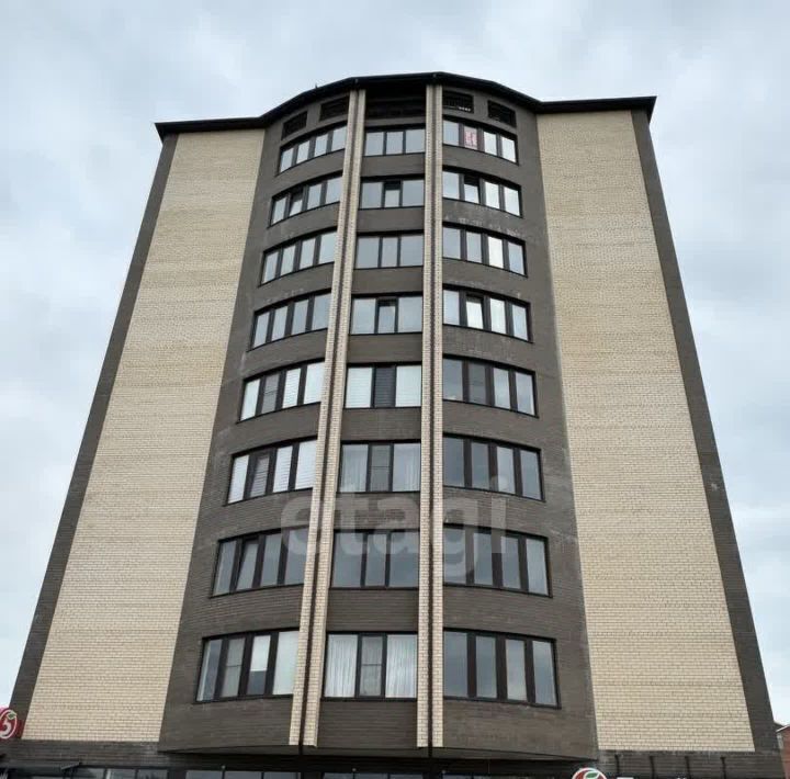 квартира г Владикавказ р-н Северо-Западный ул Морских пехотинцев 15в фото 1