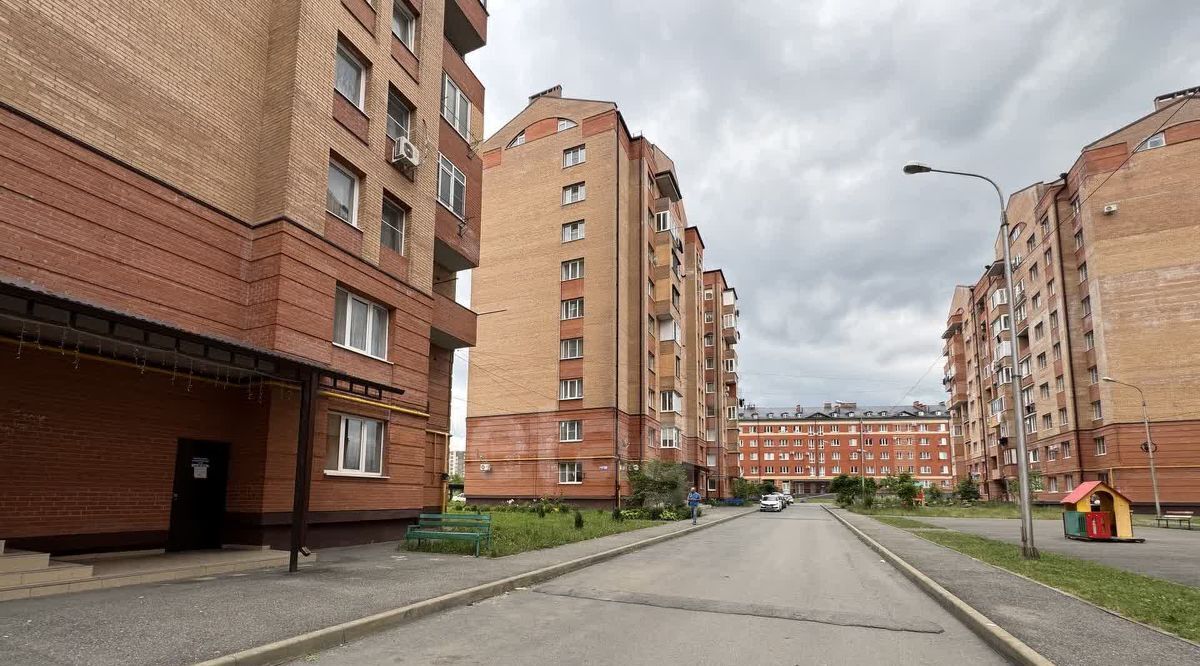 квартира г Владикавказ р-н Северо-Западный ул Весенняя 37б фото 4
