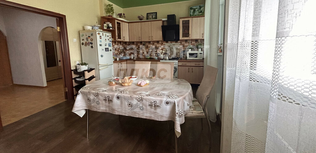 квартира г Астрахань ул Софьи Перовской 99к/1 фото 3