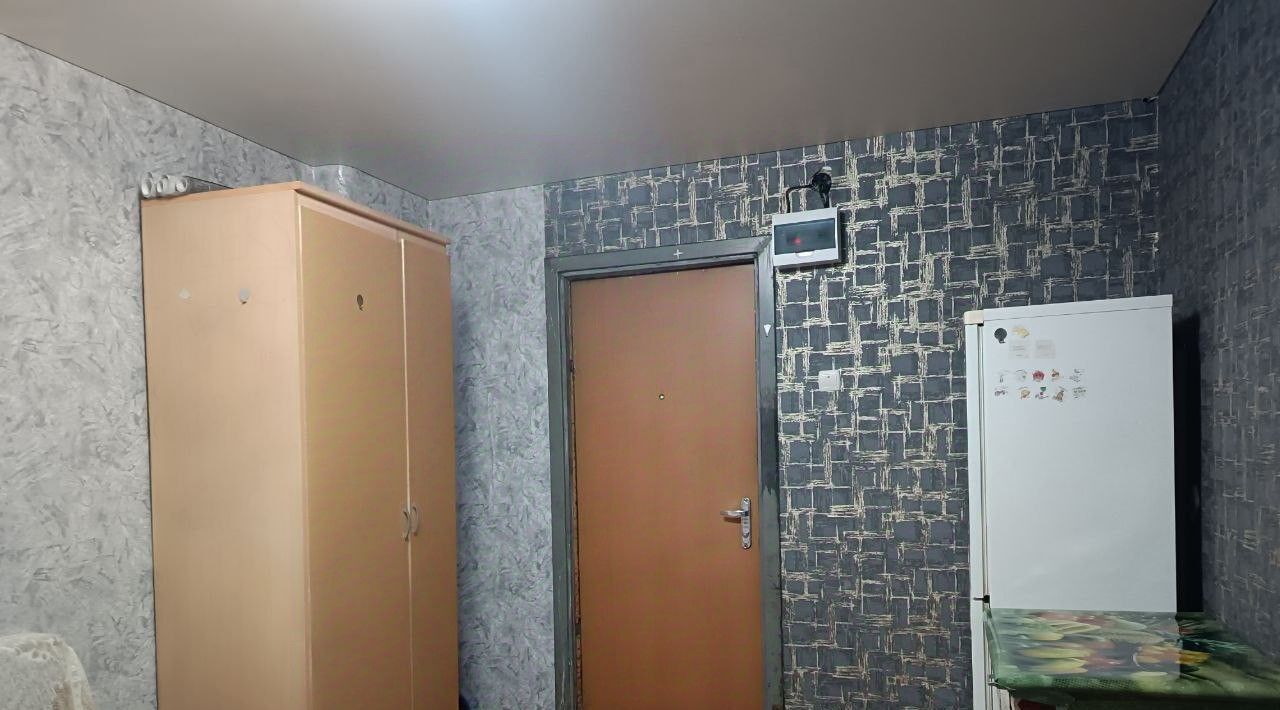 комната г Тюмень р-н Центральный ул Фабричная 22 фото 3