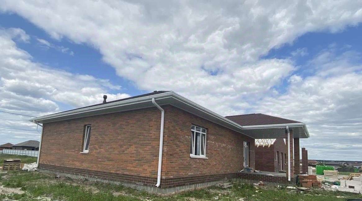 дом г Старый Оскол Пролески фото 1