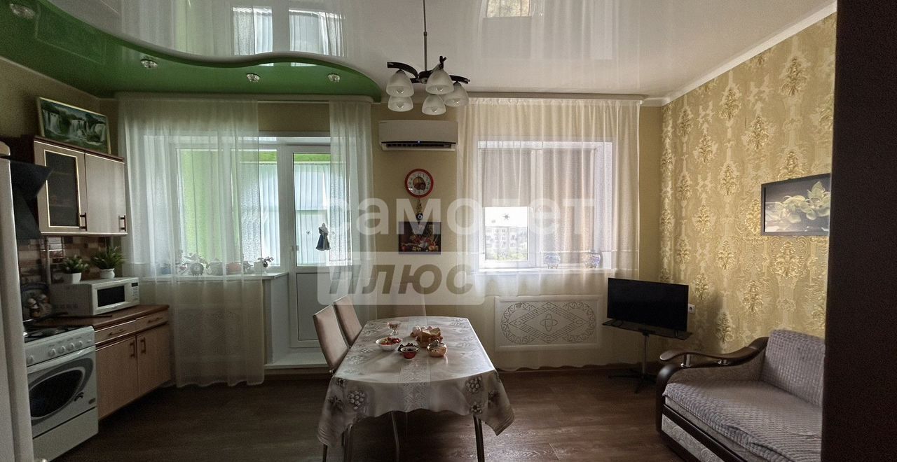 квартира г Астрахань р-н Кировский ул Софьи Перовской 99к/1 фото 8