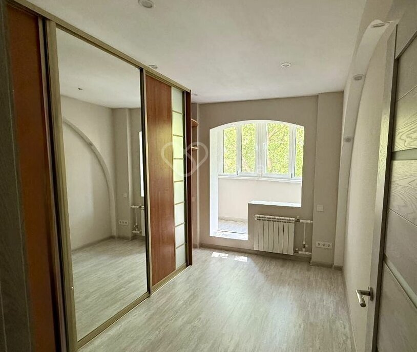 квартира г Волгоград ул Космонавтов 17 фото 5