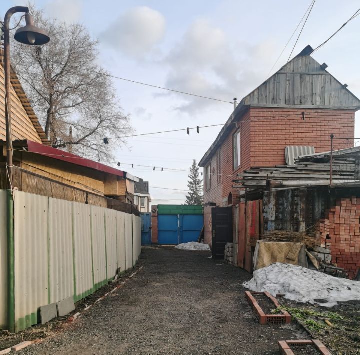 дом г Омск р-н Центральный ул 10-я Северная фото 23
