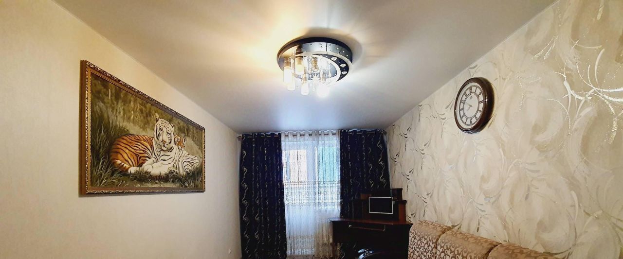 квартира г Тольятти р-н Центральный ул Калмыцкая 31 фото 1