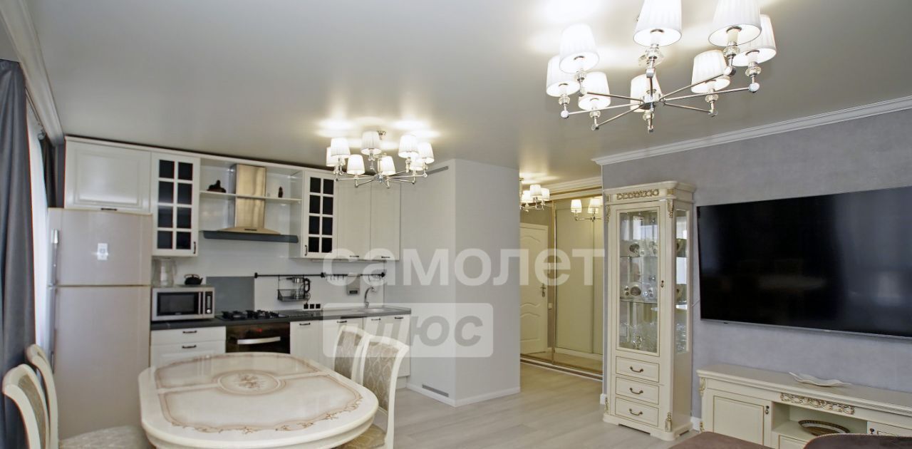 квартира г Омск р-н Центральный ул Герцена 250 фото 3