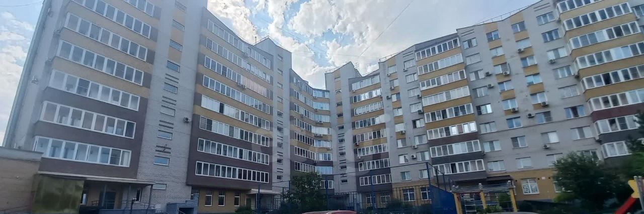 квартира г Омск р-н Кировский ул 70 лет Октября 10/3 фото 13