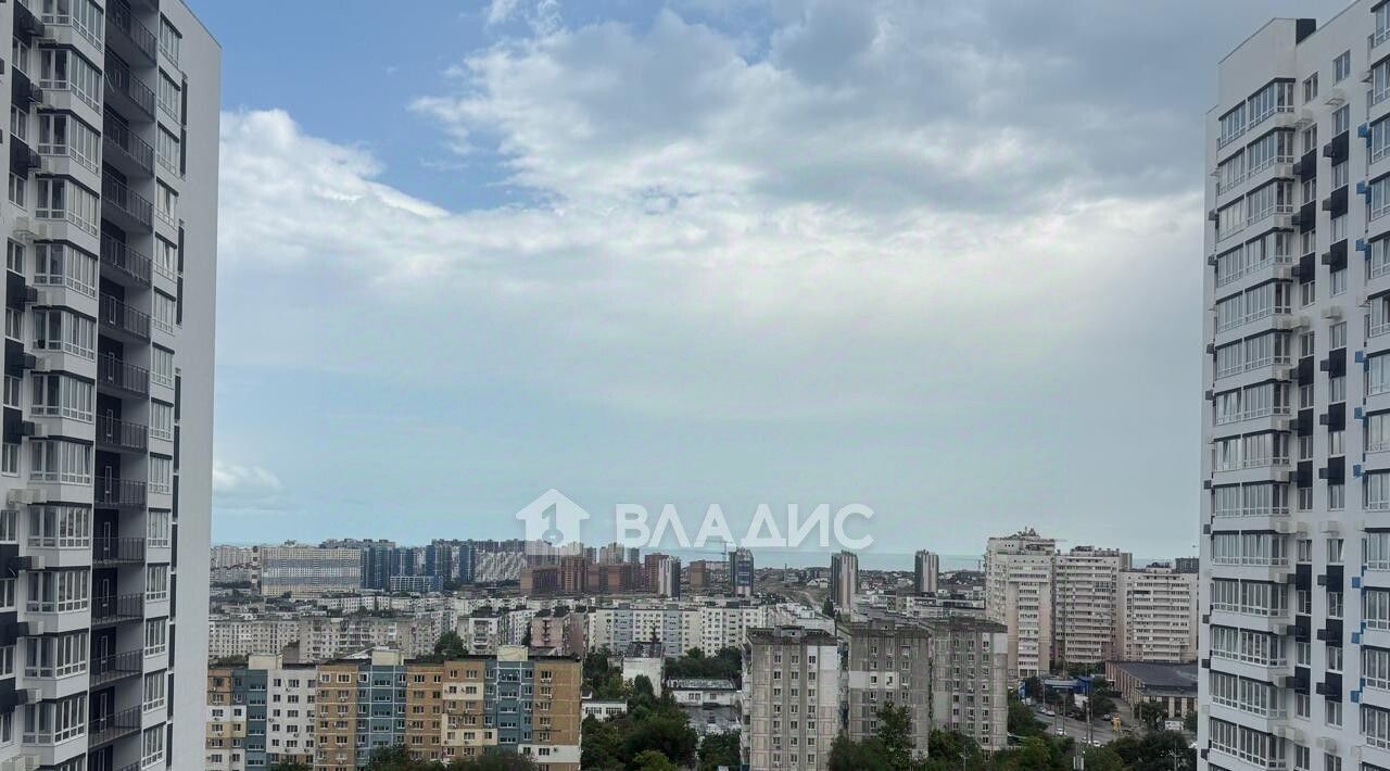 квартира г Новороссийск р-н Центральный ул Куникова 47г фото 16