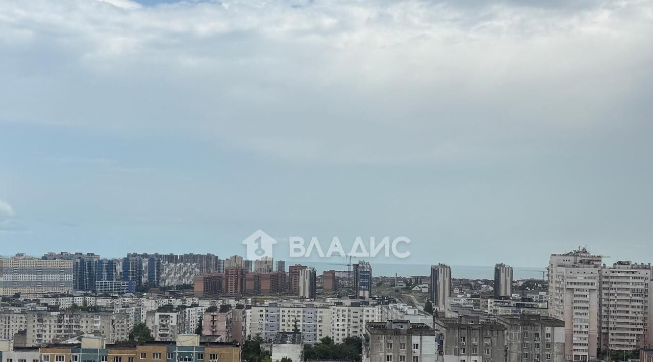 квартира г Новороссийск р-н Центральный ул Куникова 47г фото 17