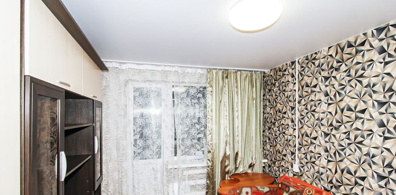 квартира г Тюмень р-н Калининский ул Бабарынка 16б фото 1
