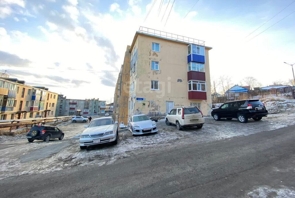 квартира г Петропавловск-Камчатский ул Тельмана 2б фото 2