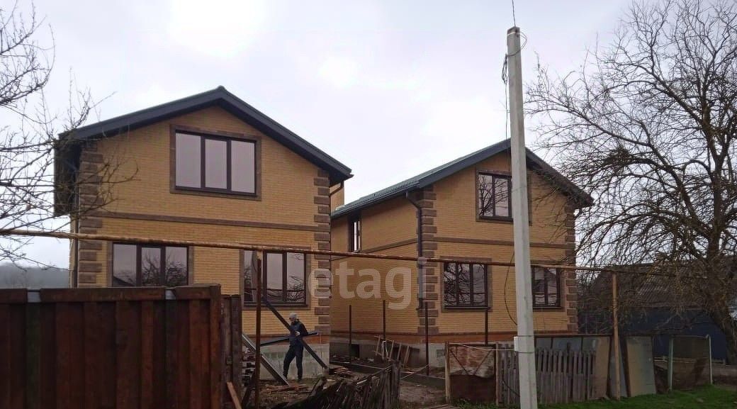 дом г Горячий Ключ ст-ца Саратовская фото 1