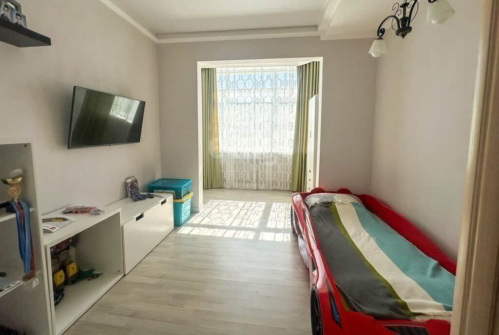 квартира г Петропавловск-Камчатский ул Топоркова 1/1 фото 6