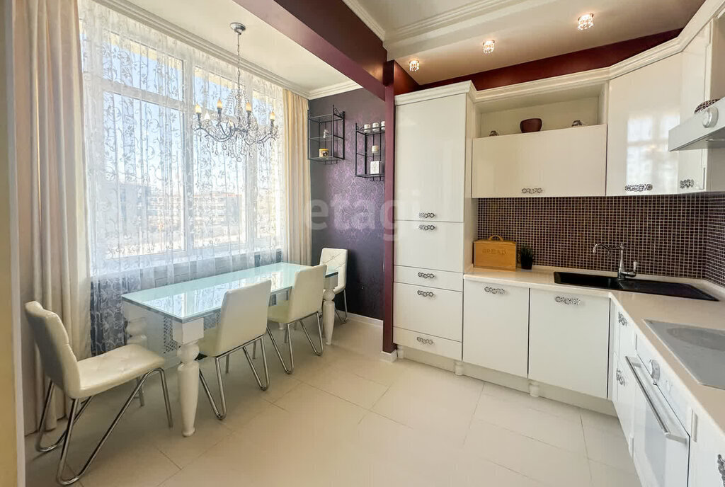 квартира г Петропавловск-Камчатский ул Топоркова 1/1 фото 13