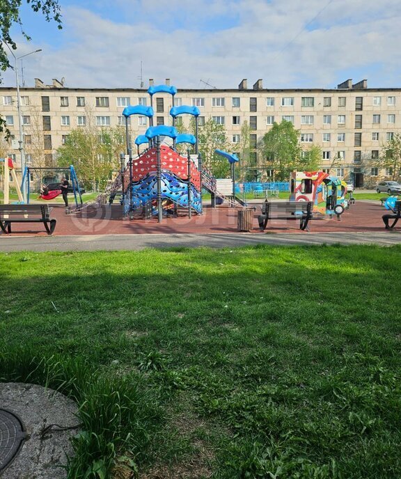 квартира р-н Кольский г Кола ул Кривошеева 3 фото 5