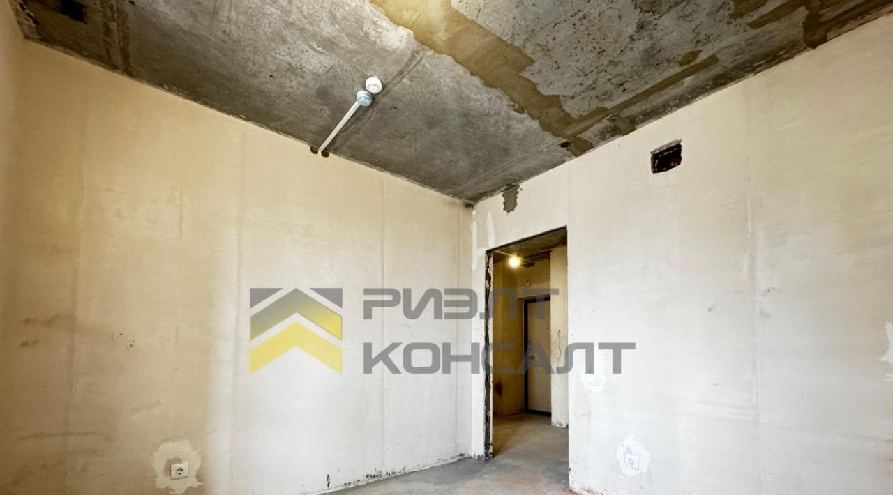 квартира г Омск р-н Кировский ул 70 лет Октября 3/6 фото 4