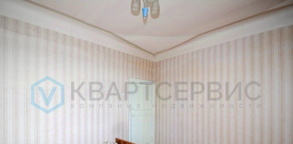 квартира г Омск р-н Центральный ул Октябрьская 122 фото 8