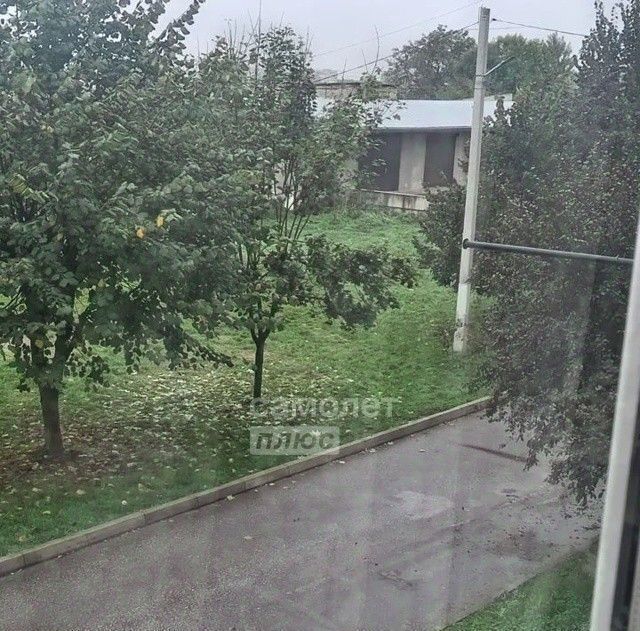 квартира г Нальчик ул Мовсисяна 21 фото 6
