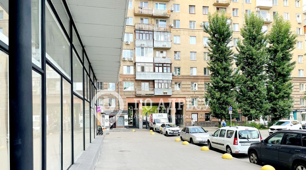 свободного назначения г Саратов р-н Фрунзенский пл. Имени С. М. Кирова, 8 фото 4