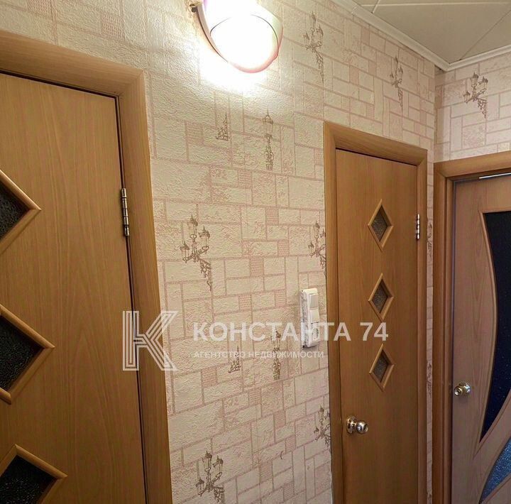 квартира г Челябинск р-н Калининский ул Братьев Кашириных 104а фото 8