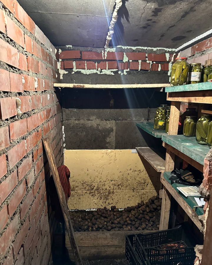 машиноместо г Кемерово р-н Ленинский ул Волгоградская 51б/1 Кемеровская обл. — Кузбасс фото 1