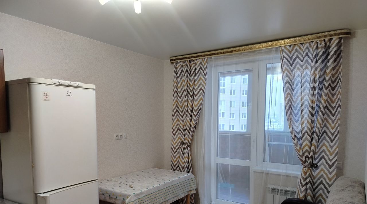 квартира г Омск р-н Кировский б-р М.М.Кузьмина 23 фото 13