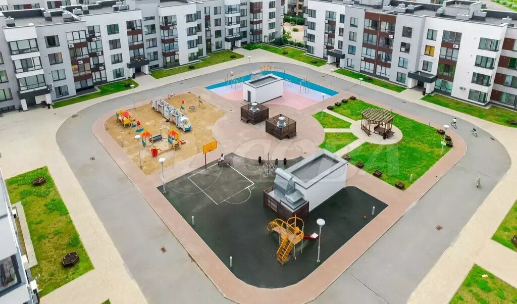 квартира г Тюмень ул Федюнинского 30 фото 11