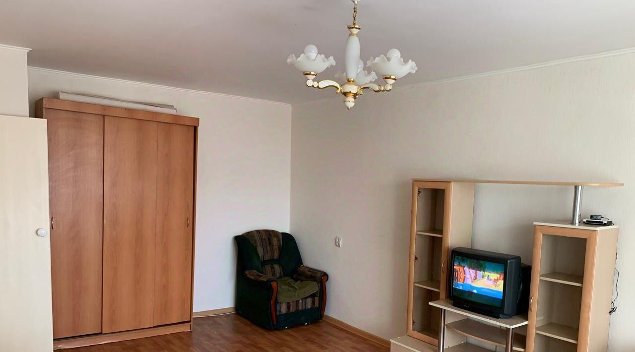квартира г Тольятти р-н Автозаводский ул Ворошилова 35 фото 4