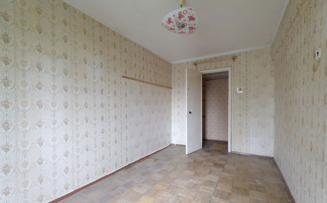 квартира г Санкт-Петербург метро Ладожская ш Революции 33к/2 фото 5