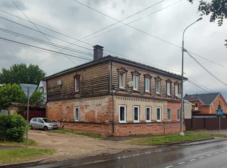 дом г Серпухов ул Ленинского Комсомола 14/18 фото 1