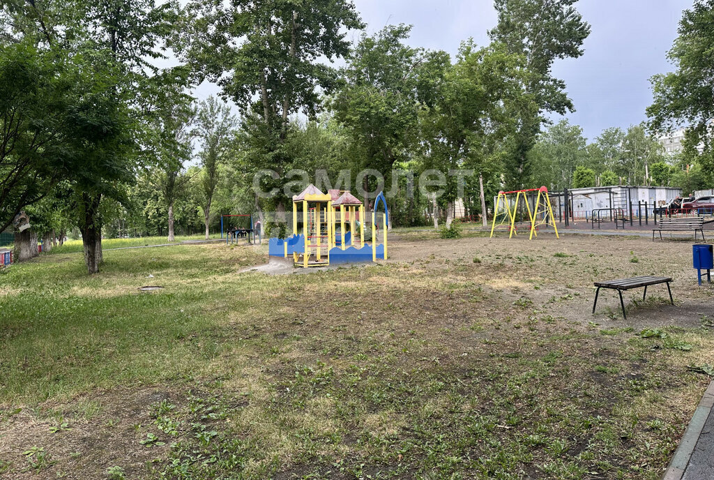 квартира г Челябинск ул Молодогвардейцев 44 фото 18