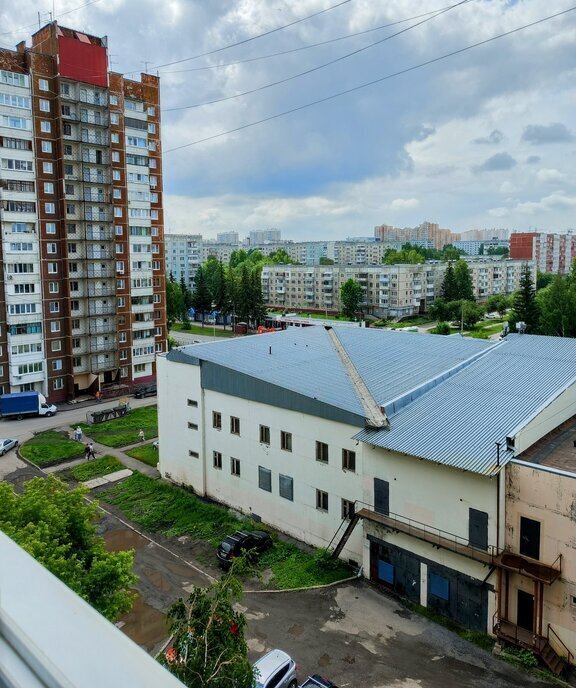 квартира г Кемерово пр-кт Ленинградский 32а фото 5