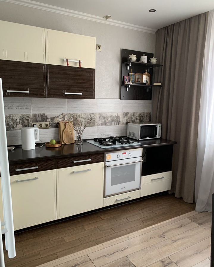 квартира г Курск р-н Центральный пр-кт Дружбы 19б фото 6